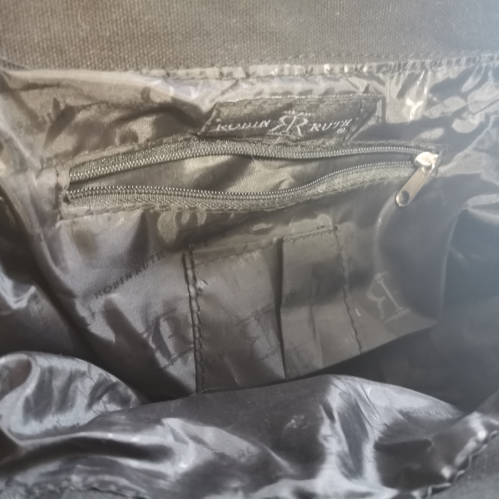 Robin Ruth Jamaica Purse - Picture 2 of 2